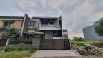 thumbnail-rumah-mewah-citraland-somerset-0